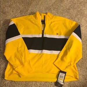 NWT Tommy Hilfiger girls sweatshirt size 8/10
